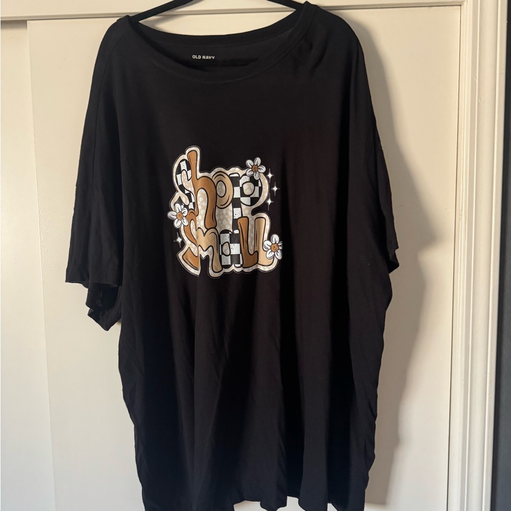 Old Navy Black and Gold Graphic Tee